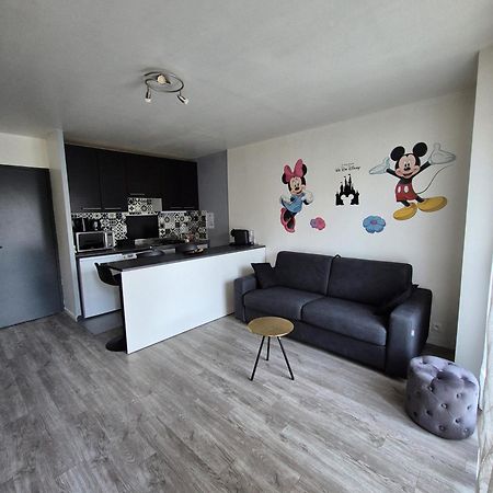 Studio A 2 Pas De Disneyland Esbly 外观 照片