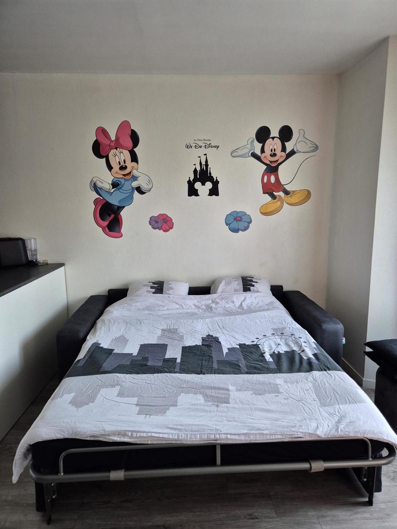 Studio A 2 Pas De Disneyland Esbly 外观 照片